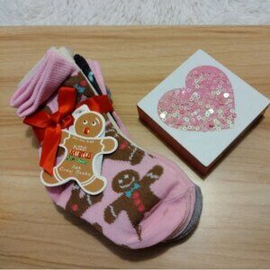 Holiday ✨✨ Novelty Socks 5 Pack Crew Socks Girl Shoe Size 7-10 NWT